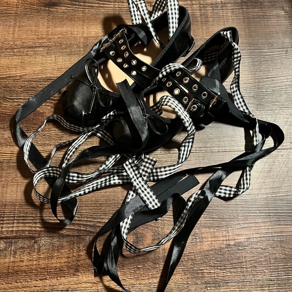 Tie ankle ribbon black flats - Picture 8 of 8